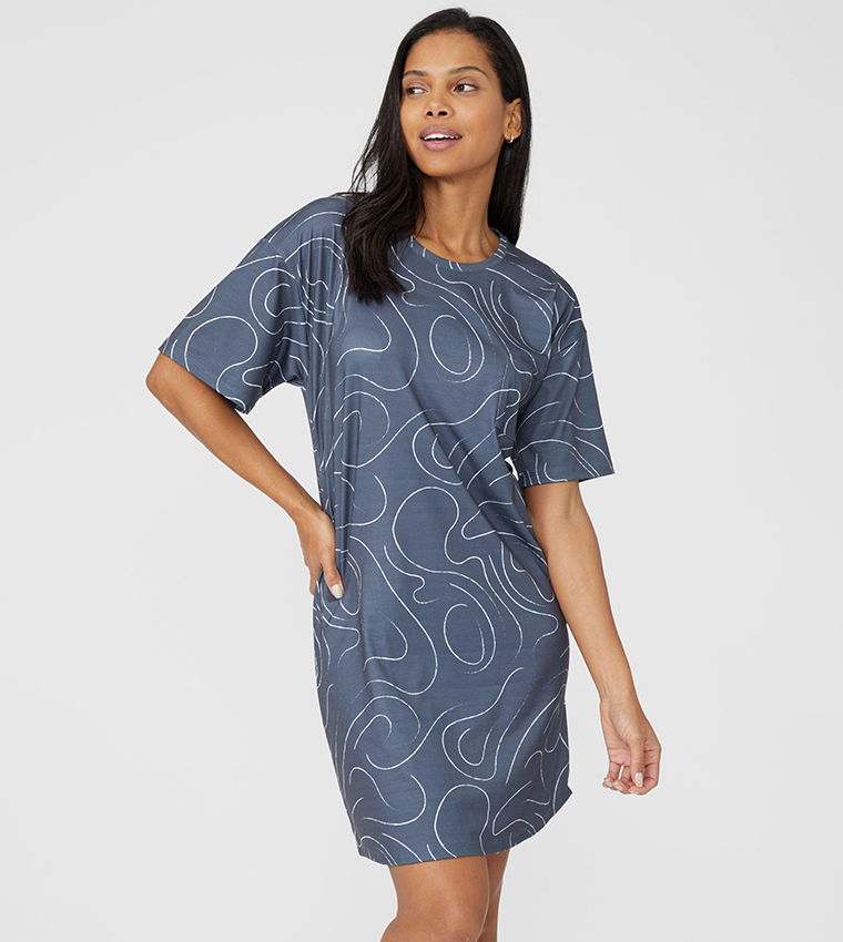 Buy Debenhams Abstract Line Short Sleeves Nightdress In Navy 6thStreet Kuwait