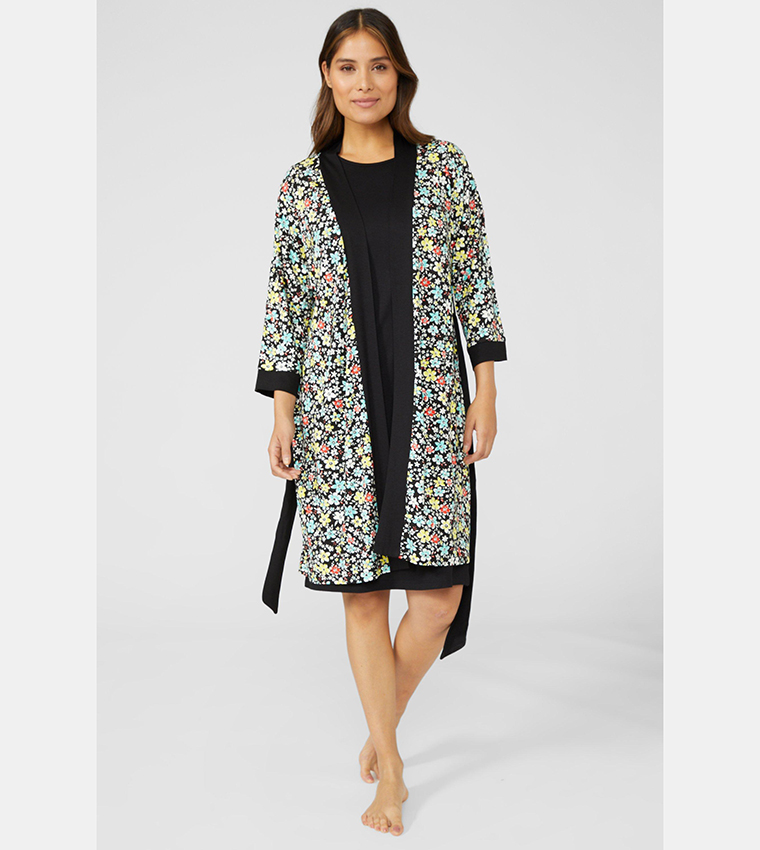 Buy Debenhams Bright Daisy Jersey Plain Jersey Wrap Robe In Black 6thStreet Oman