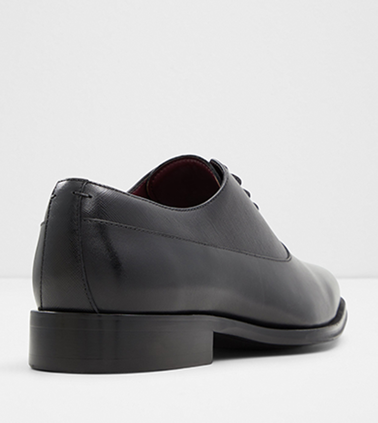 DEBONAIR Lace-Up Oxford Shoes