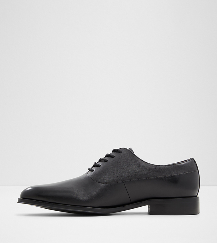 DEBONAIR Lace-Up Oxford Shoes