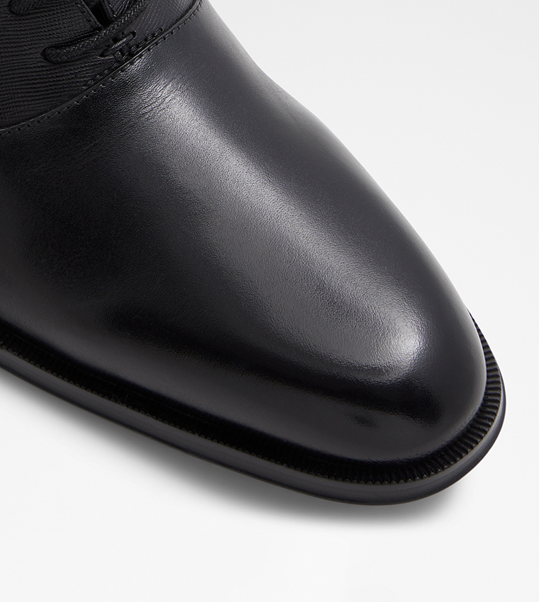 DEBONAIR Lace-Up Oxford Shoes