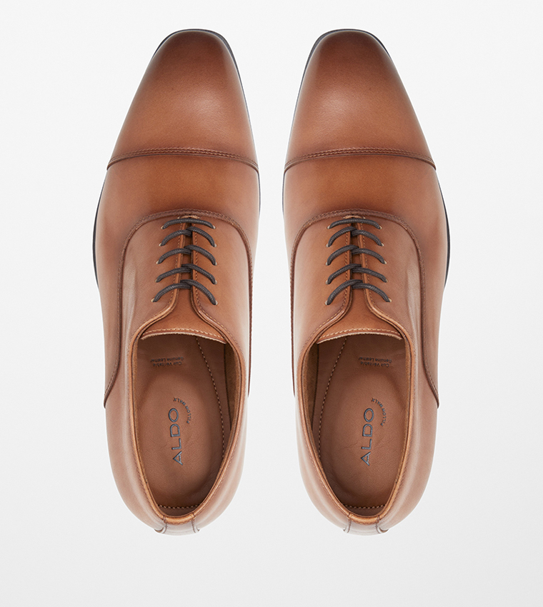 DEBONAIR Lace-Up Oxford Shoes