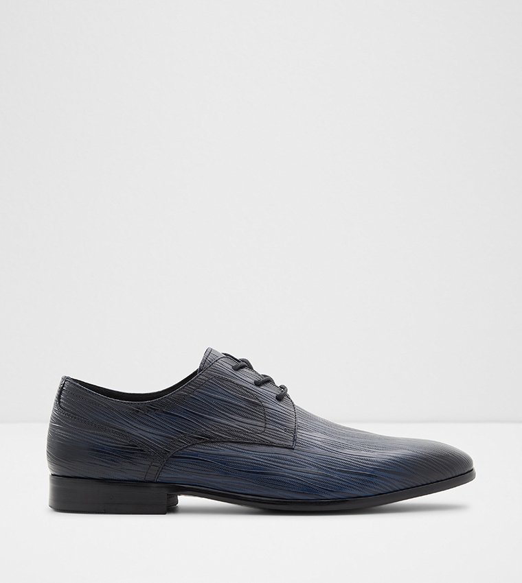 Blue top derby shoes