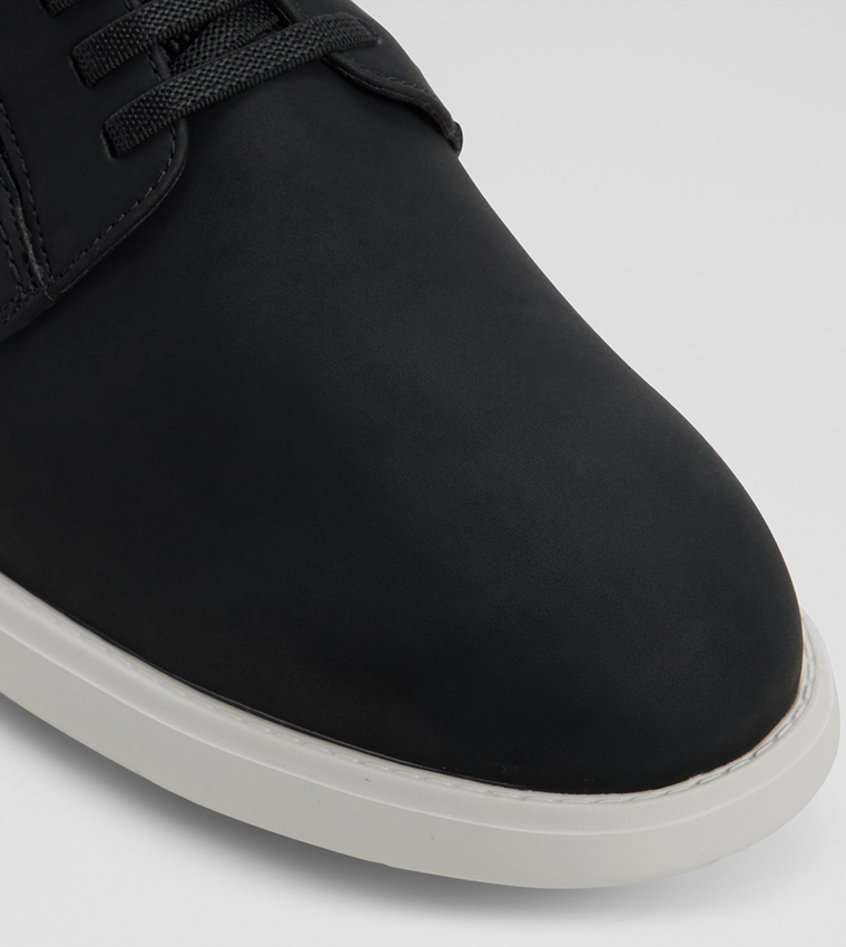 DENZEL Solid Lace-Up Sneakers