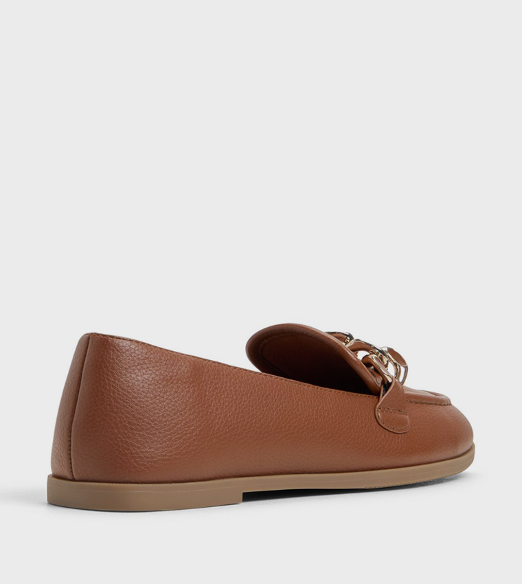 DERAYNE Metal Detail Loafers
