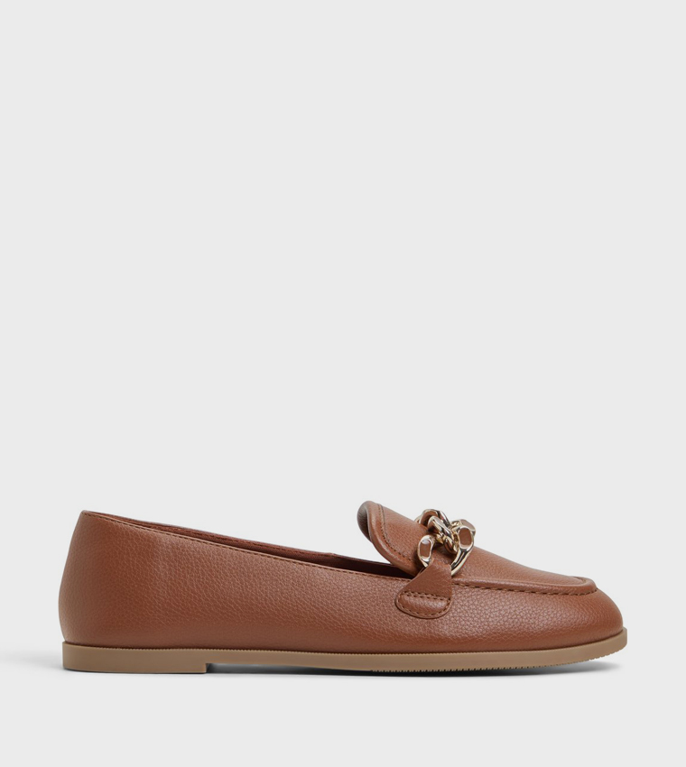 DERAYNE Metal Detail Loafers