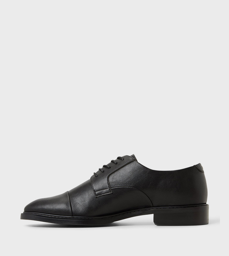 DESMARAIS Almond Toe Lace-Up Shoes