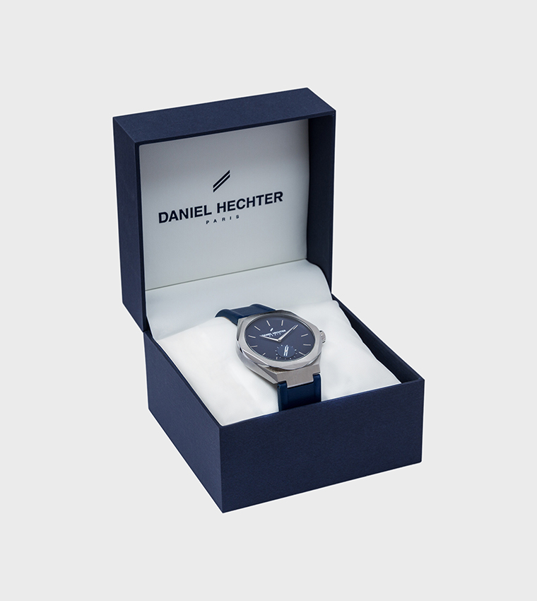 FUSION MAN Round Dial Analog Watch
