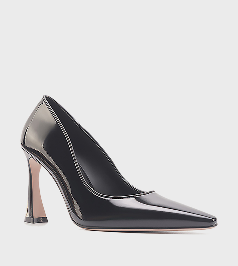 DIANA Glossy Pointed Toe Pumps