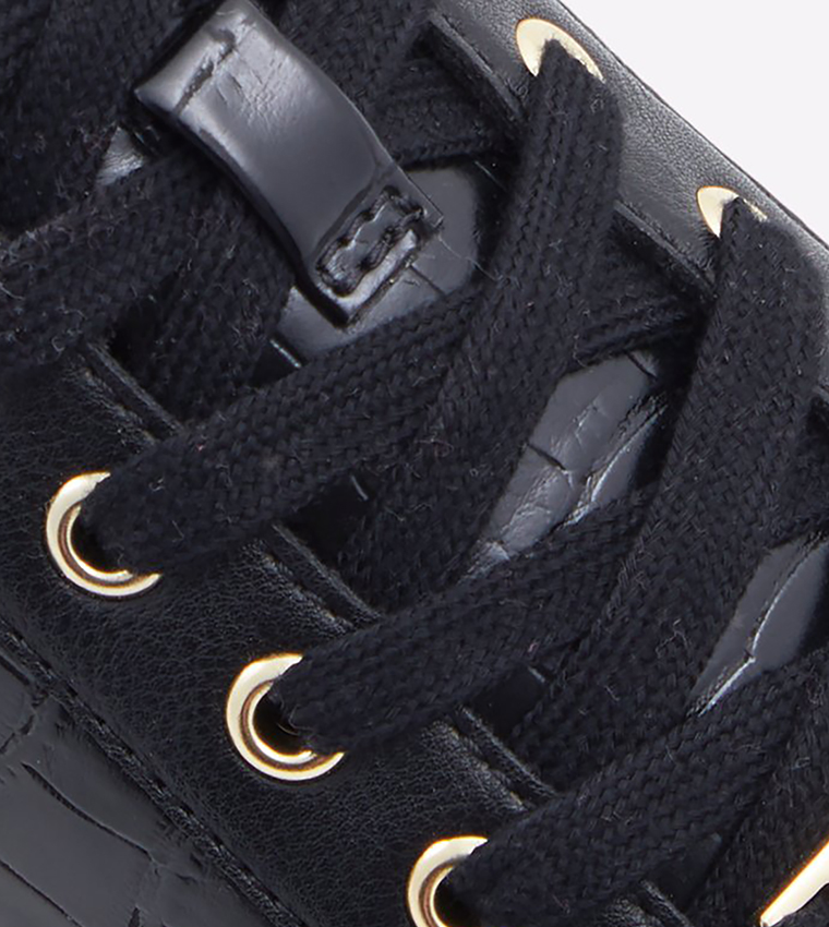 DILATHIELLE Textured Lace Up Sneakers