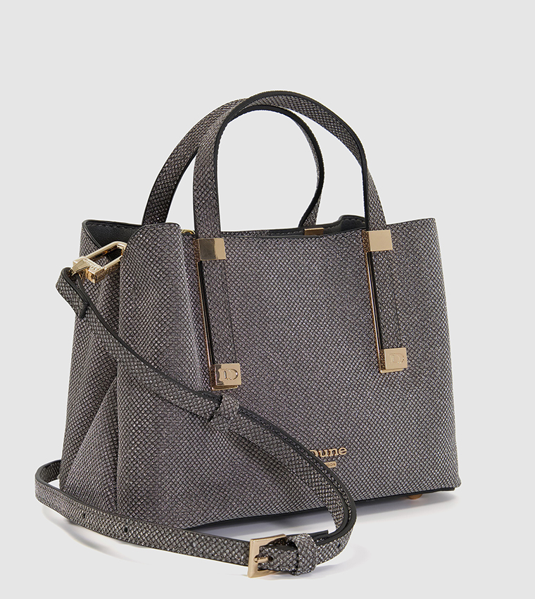 DINKIEDORRIE Logo Detail Satchel Bag