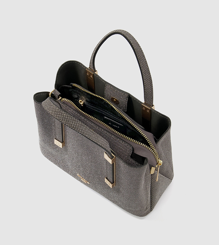 DINKIEDORRIE Logo Detail Satchel Bag