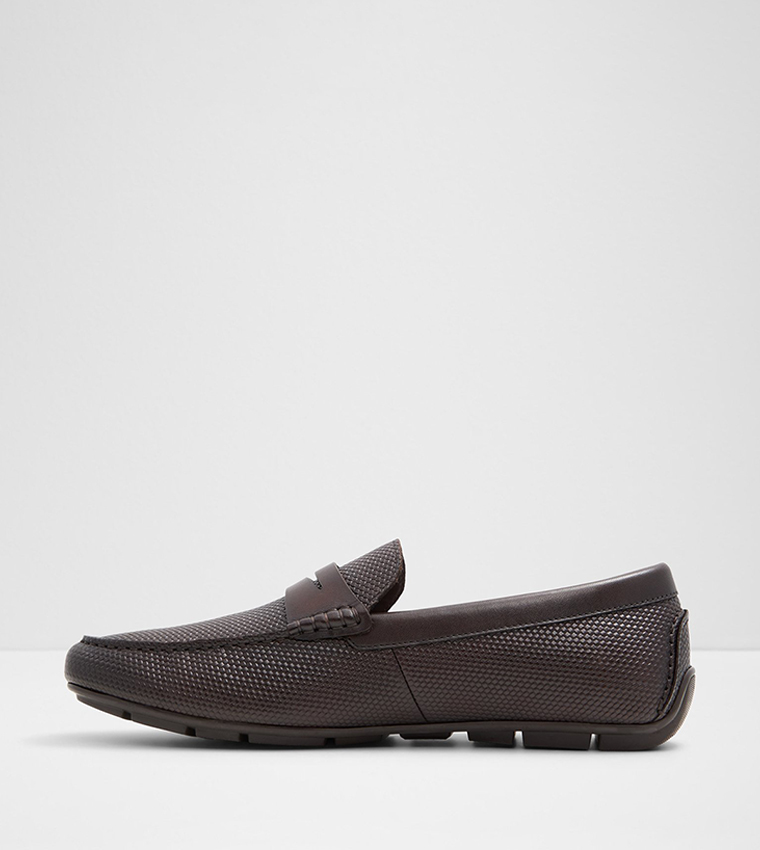 DISCOURSE-IN Square Toe Moccasins