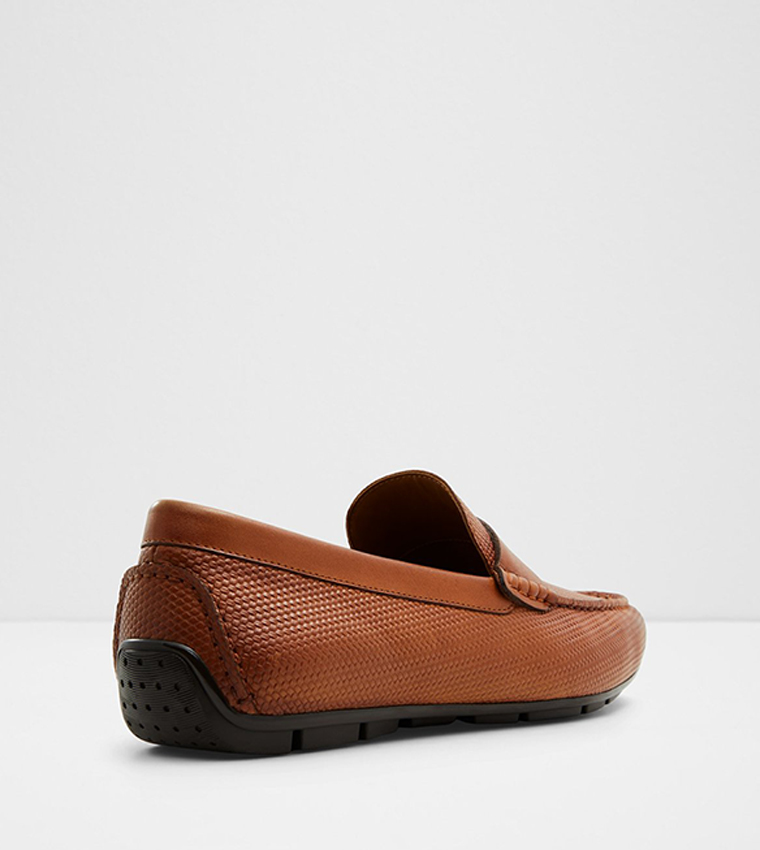 DISCOURSE-IN Square Toe Moccasins