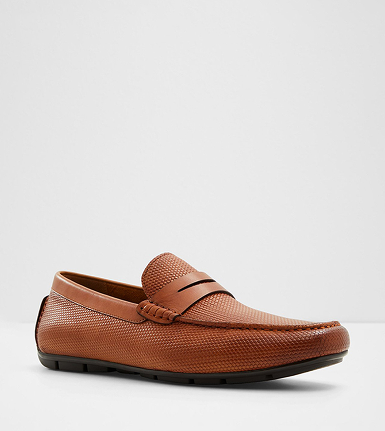 DISCOURSE-IN Square Toe Moccasins