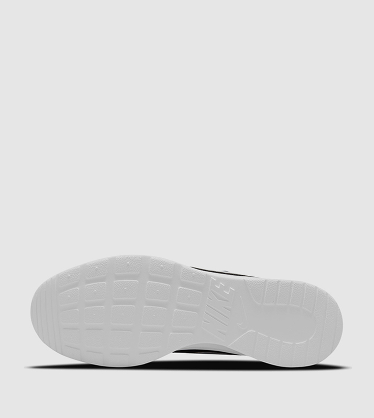 Nike Tanjun M2Z2 Low Top Sneakers