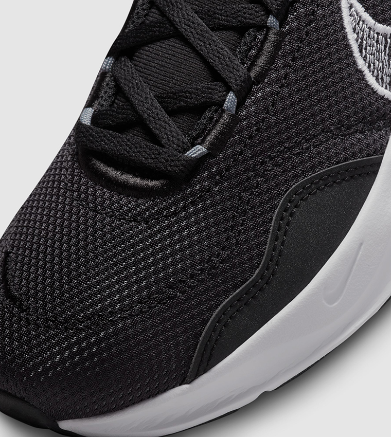 LEGEND ESSENTIAL 3 NN Textured Sneakers