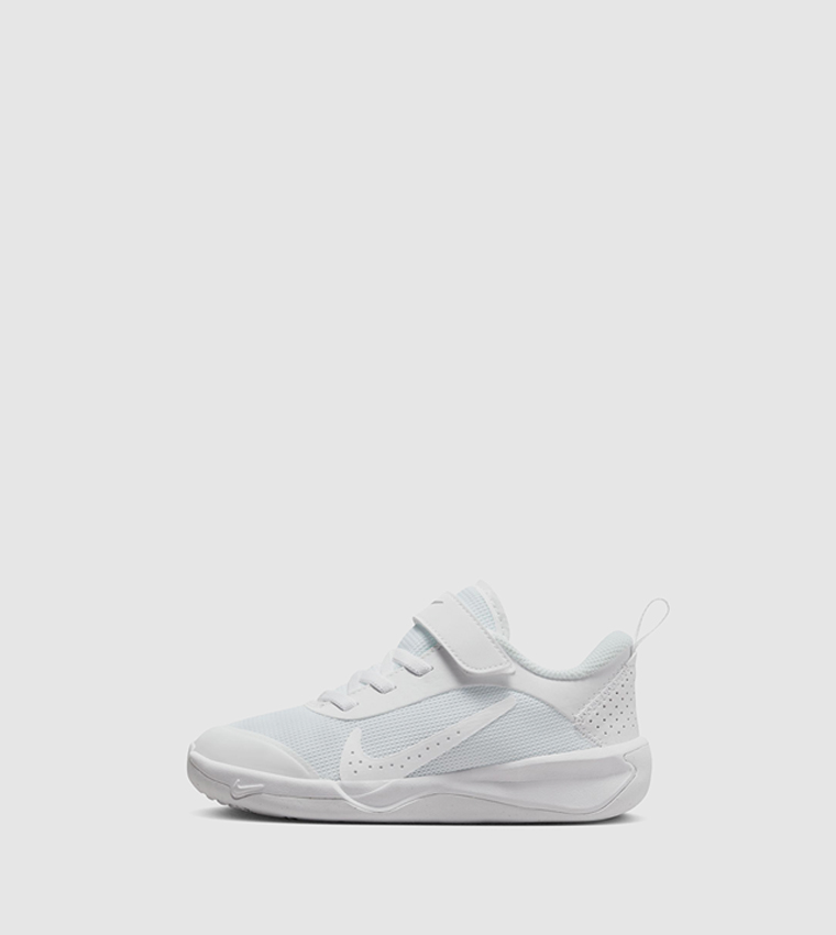 Omni Multi-Court Running Shoes