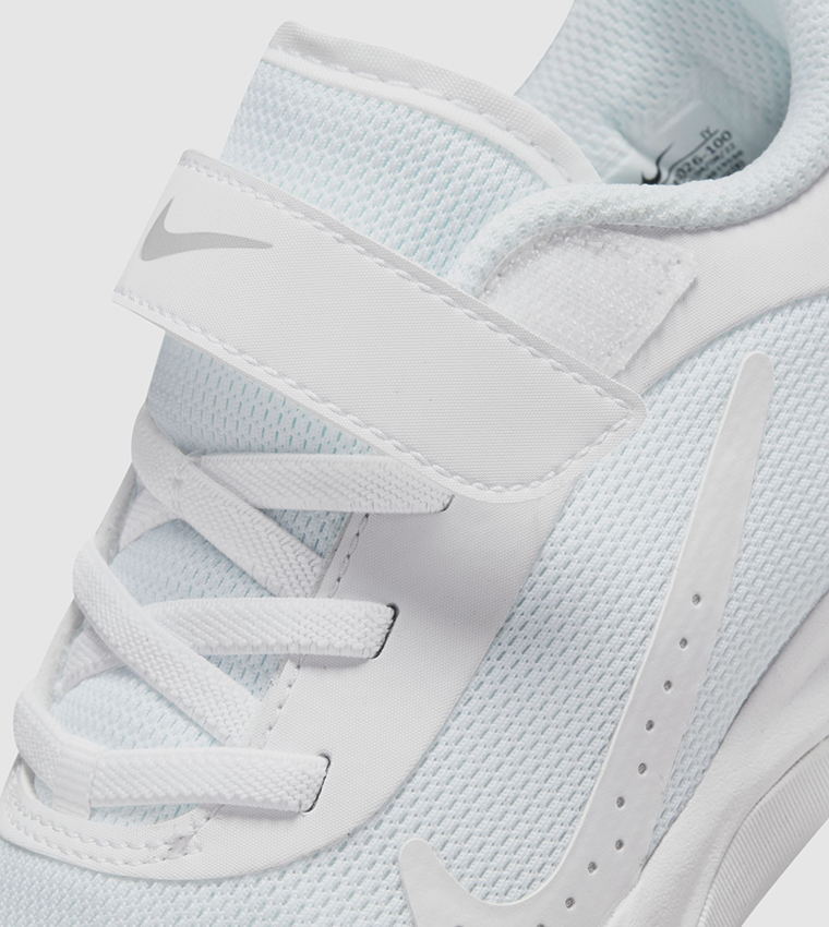 Omni Multi-Court Running Shoes