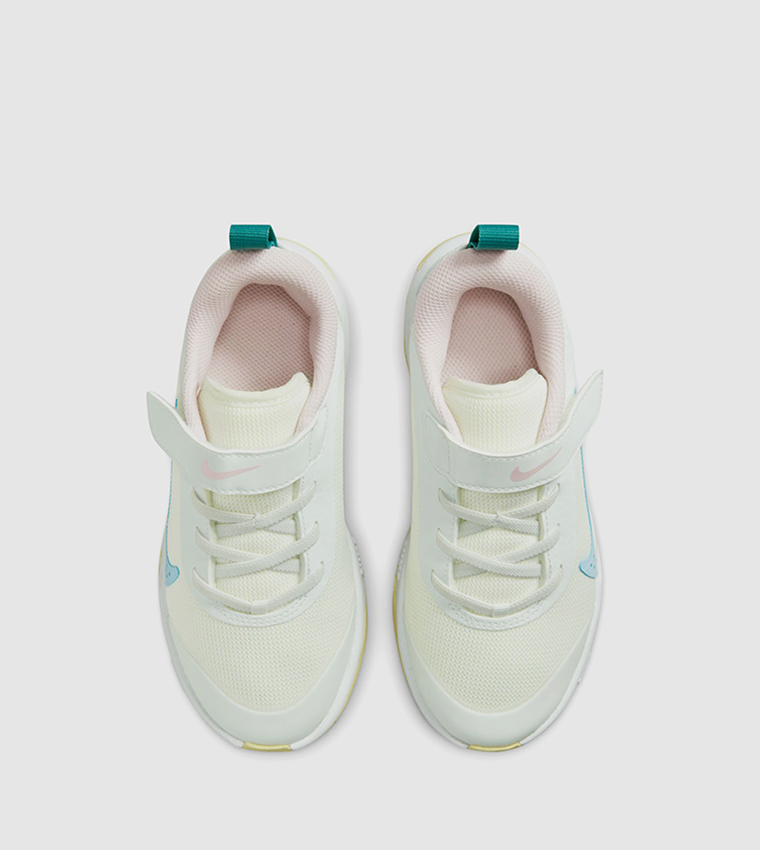 Omni Multi-Court Running Shoes