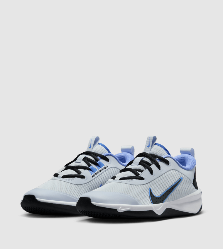 حذاء ملعب داخلي أومني