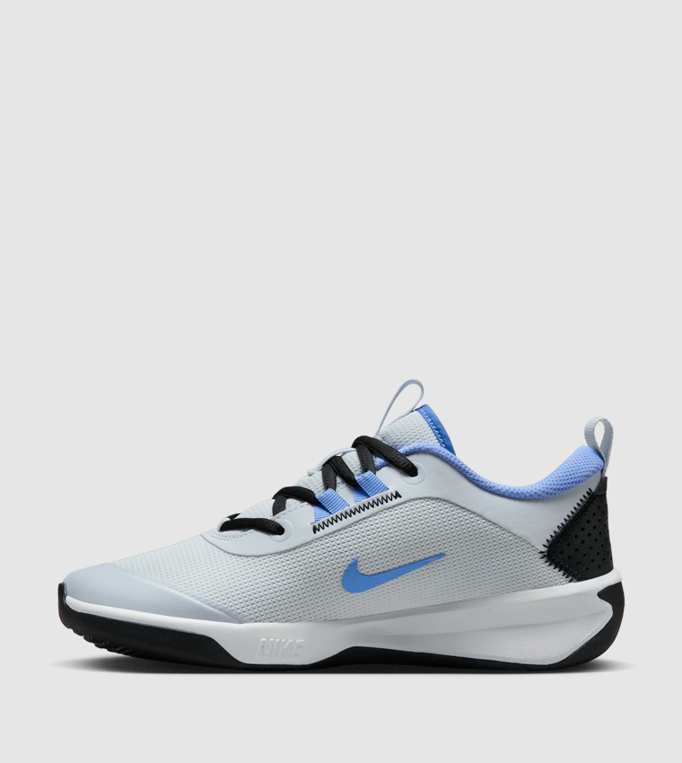 حذاء ملعب داخلي أومني