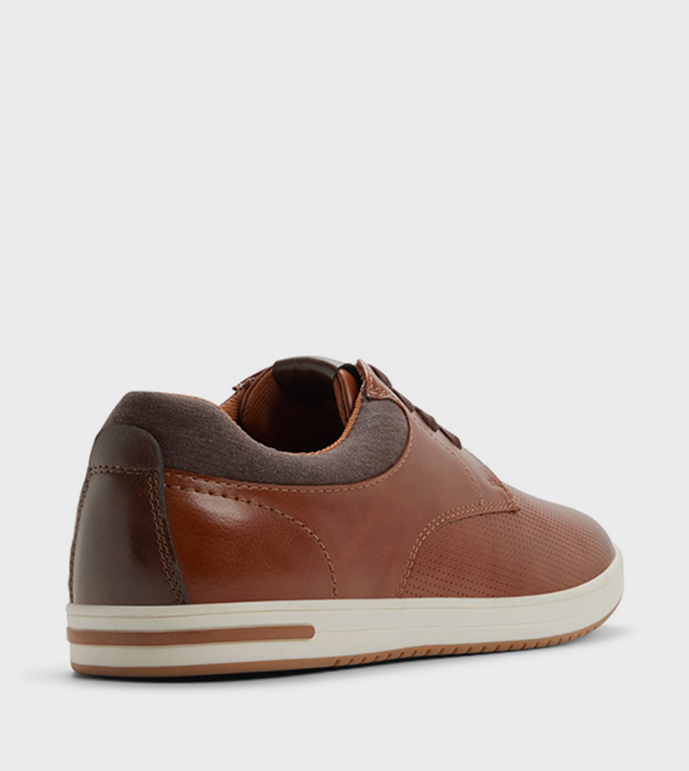 DORCHESTER Solid Lace-Up Sneakers