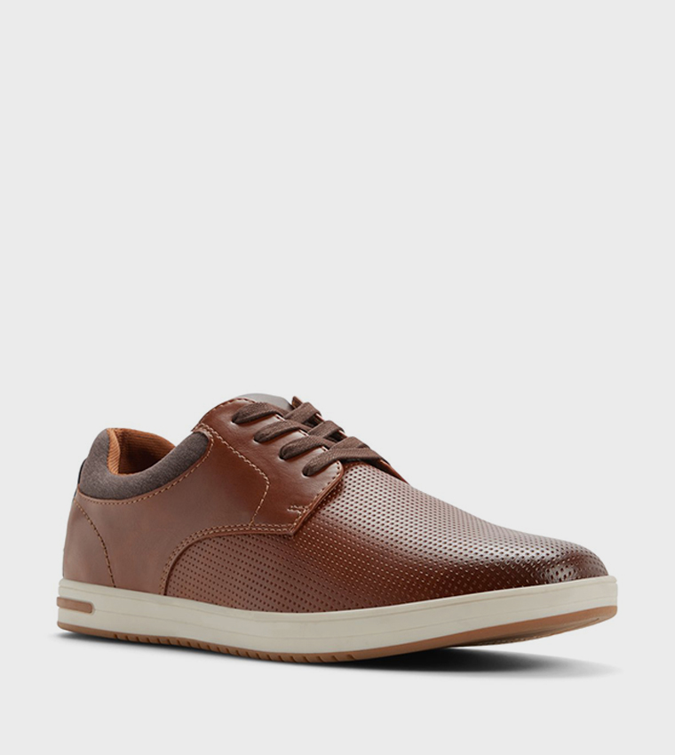 DORCHESTER Solid Lace-Up Sneakers