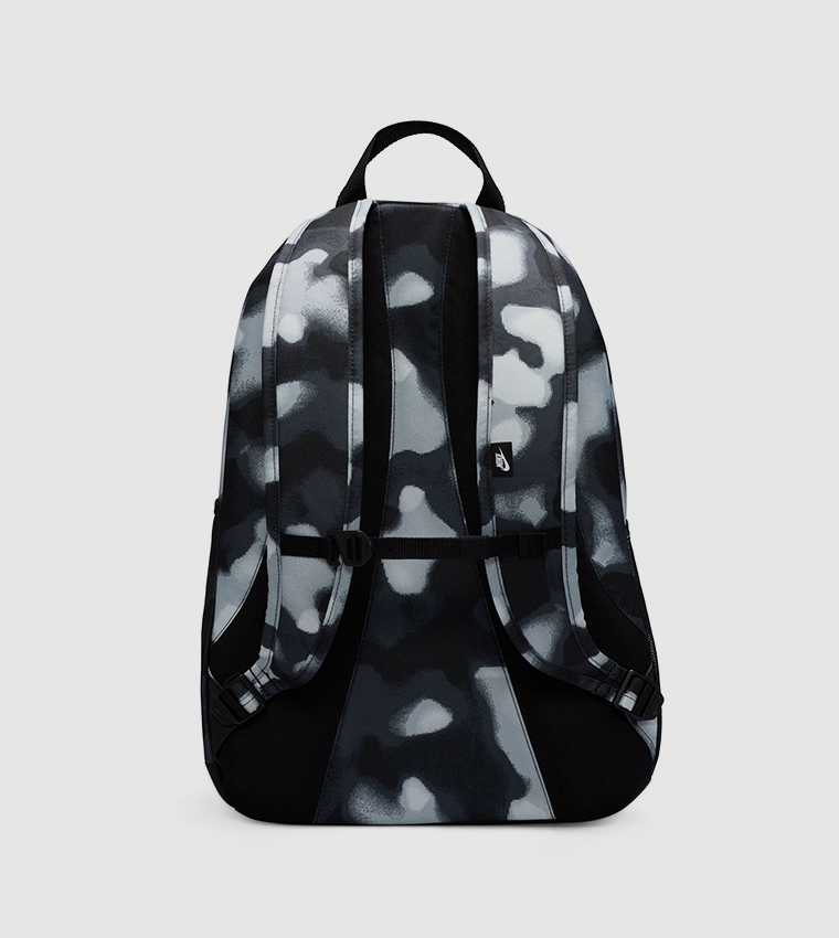 nike hayward backpack camo