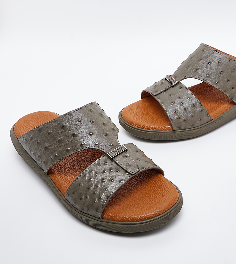 HARLEY Textured Arabic Sandals