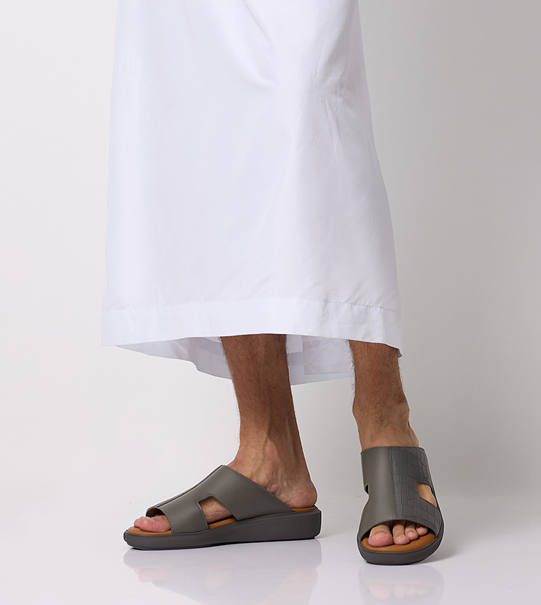 HARVEY Open Toe Arabic Sandals