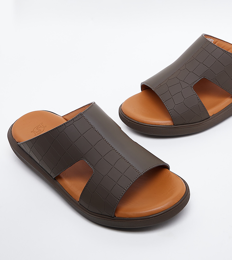 HARVEY Textured Arabic Sandals