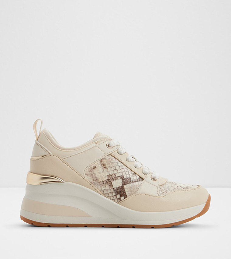 سنيكرز بطبعة ورقبة متوسطة 