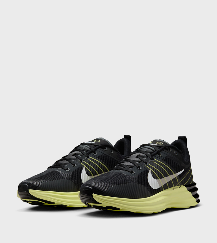 LUNAR ROAM Lace-Up Sneakers