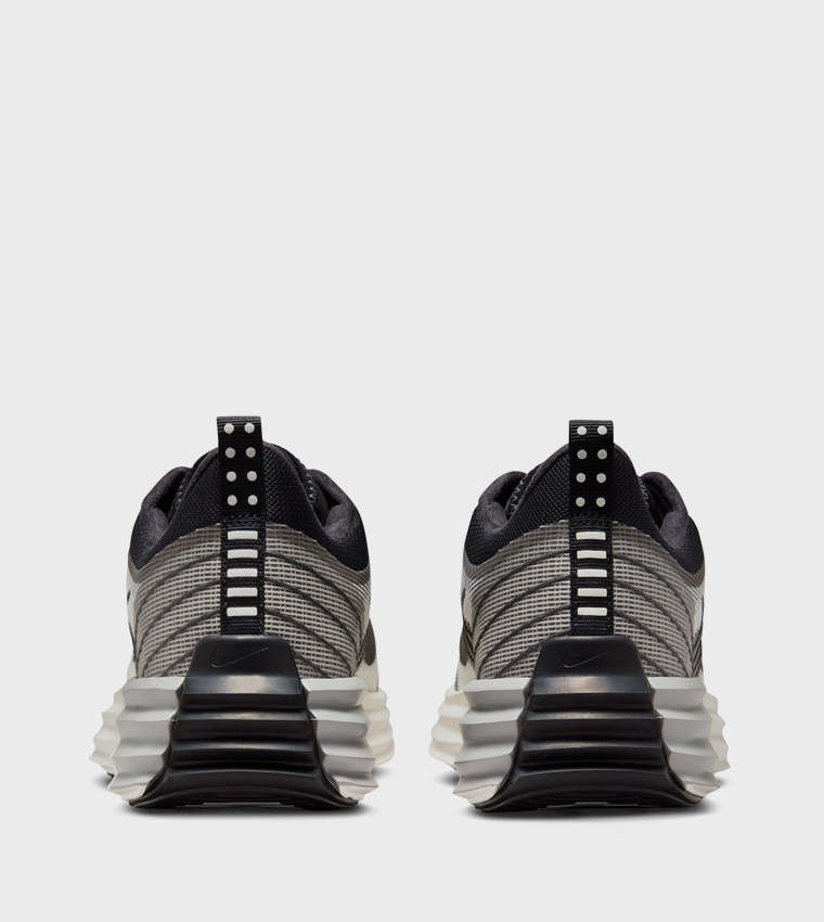 LUNAR ROAM Lace-Up Sneakers