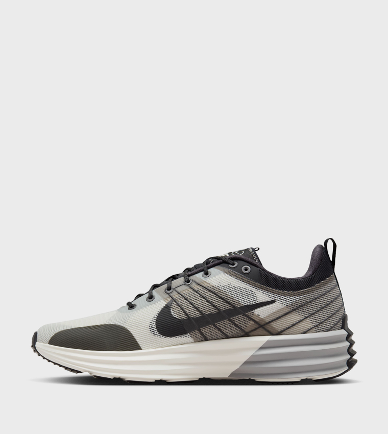 LUNAR ROAM Lace-Up Sneakers