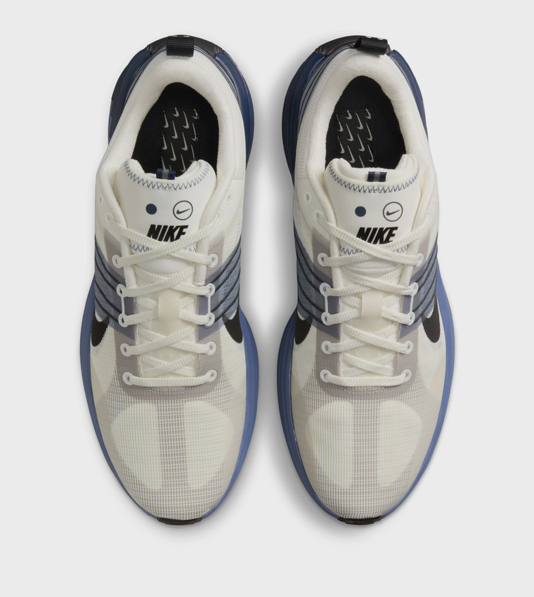 LUNAR ROAM Lace-Up Sneakers