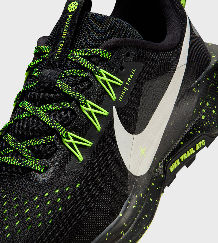 PEGASUS TRAIL 5 Running Shoes