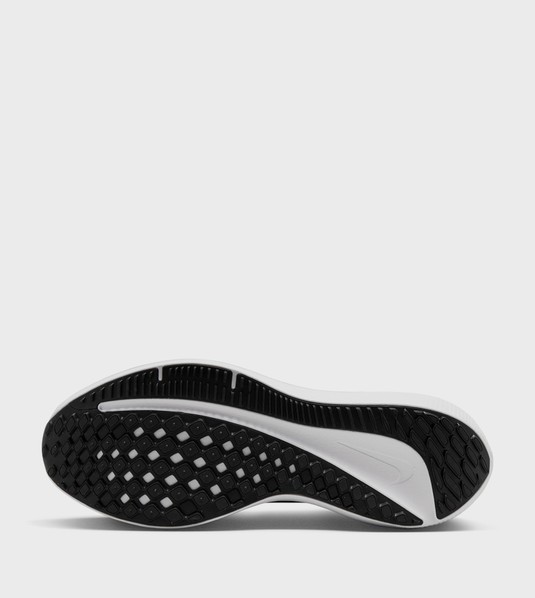 AIR WINFLO 10 Runner Sneakers