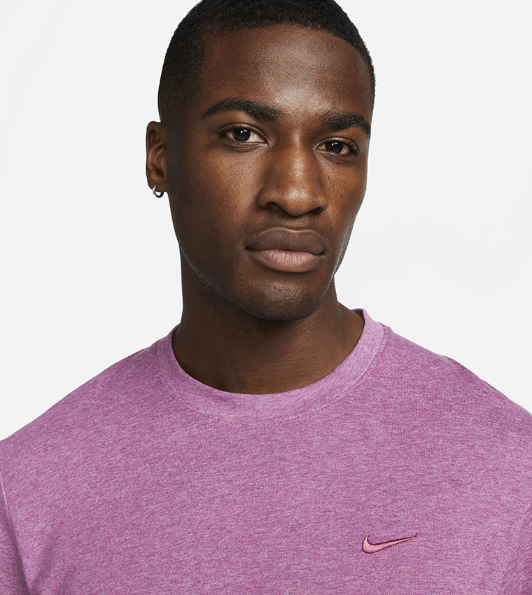 Mens pink nike hot sale dri fit shirt