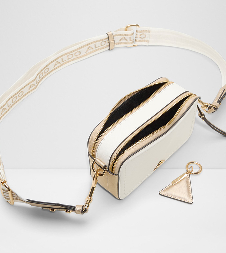 DWUMA Textured Crossbody Bag