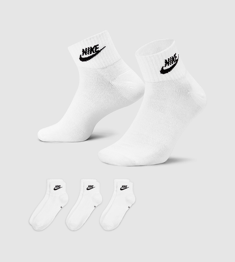 Nike mens deals white socks