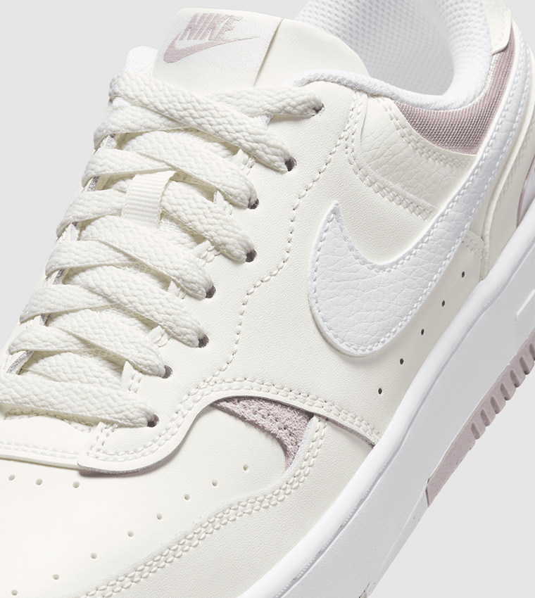 GAMMA FORCE Low Top Sneakers