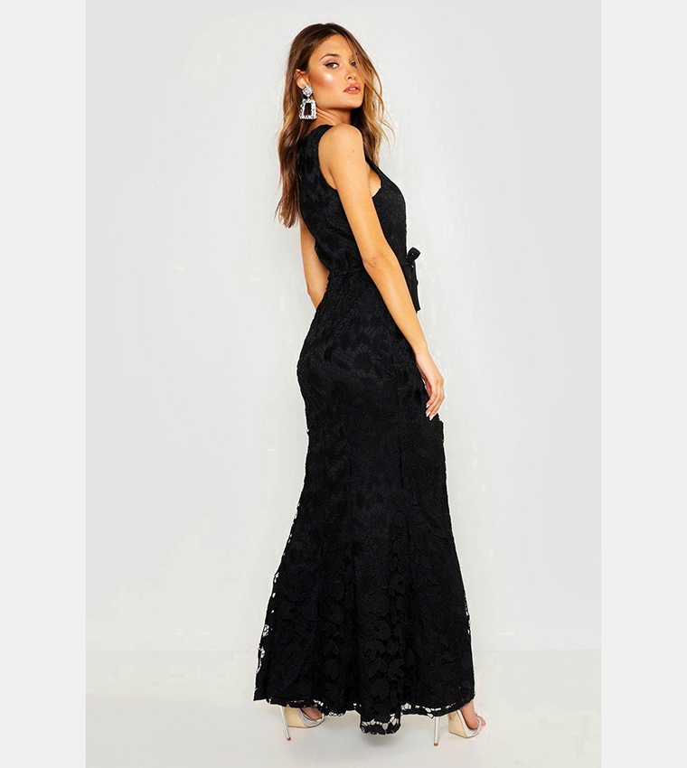 Buy Boohoo Outlet Lace Ruffle Split Maxi Dress In Black | 6thstreet Qatar