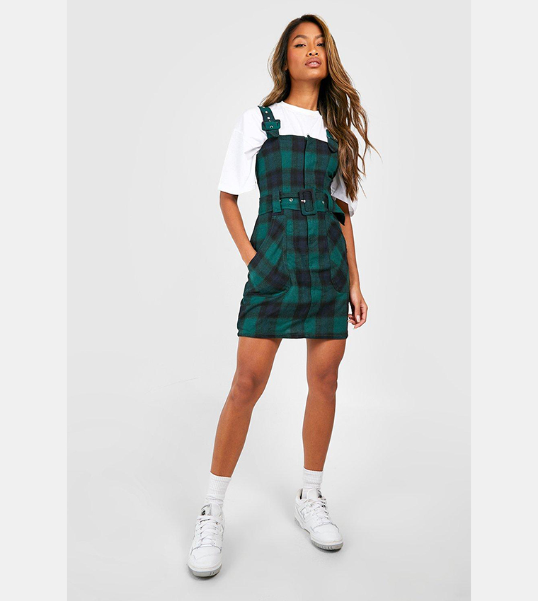 Buy Boohoo Checked Buckle Detail Pinafore Dress In Green 6thStreet Qatar