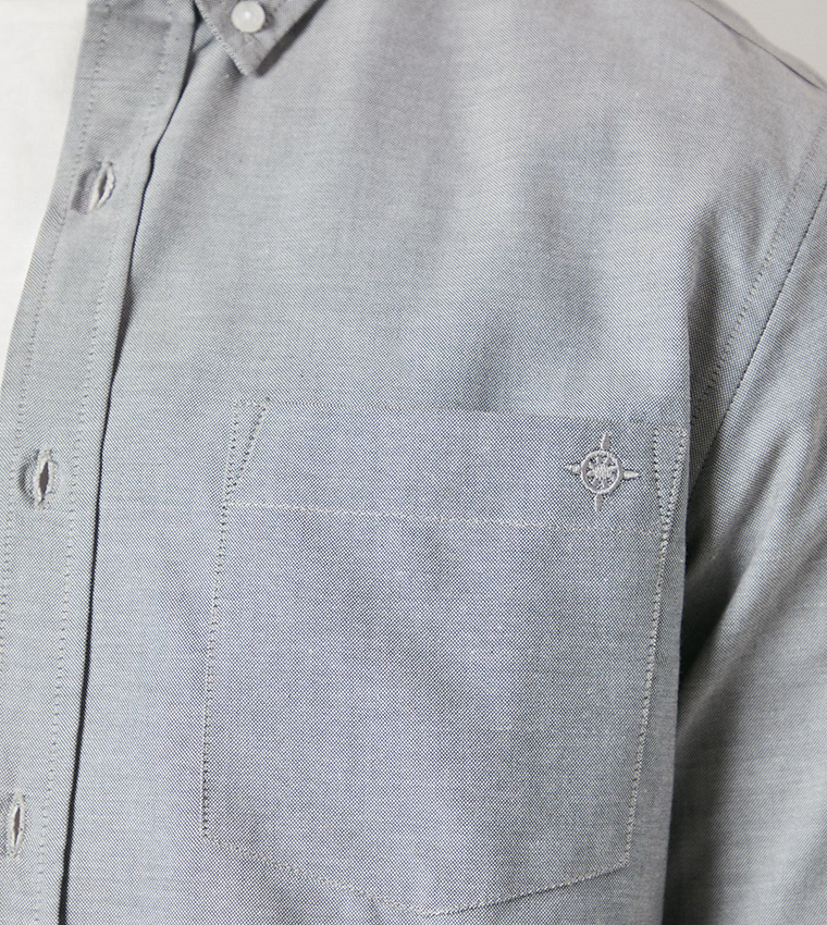 Solid Long Sleeves Oxford Shirt