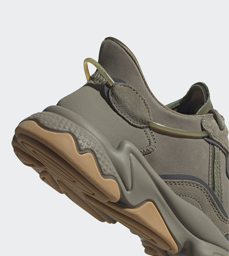 OZWEEGO Lace-Up Running Shoes