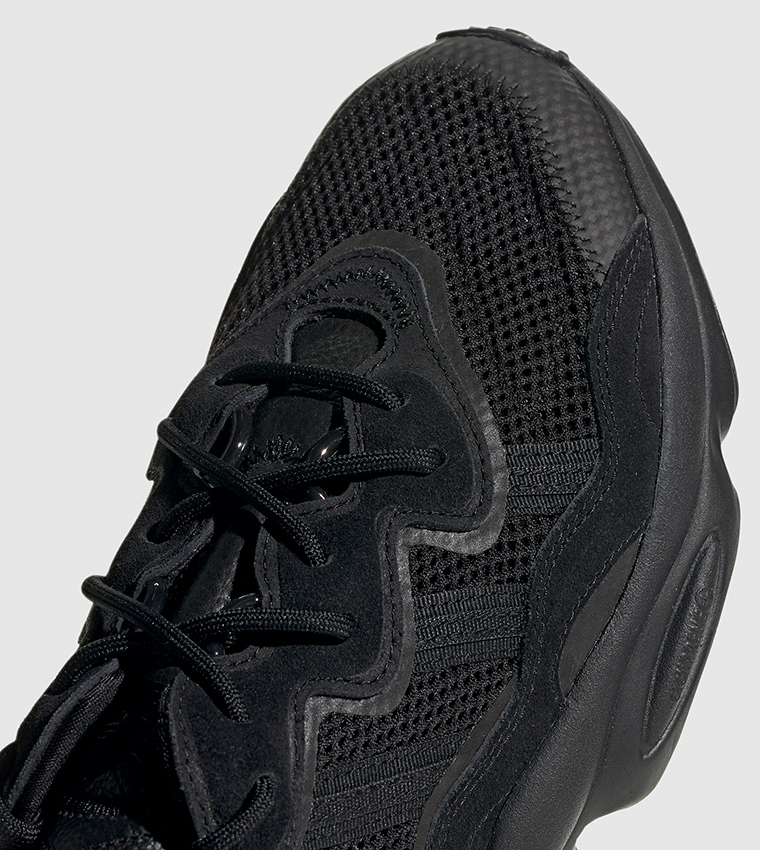 Ozweego shoes black store