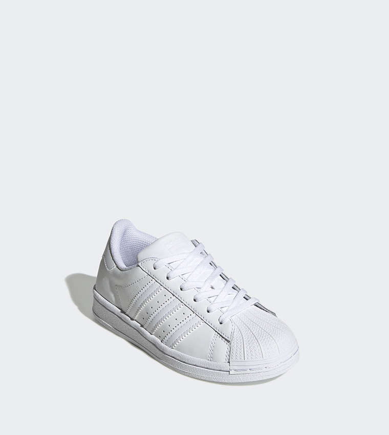 Superstar Low Top Sneakers