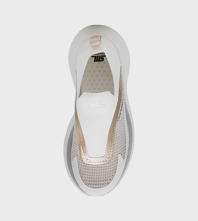 ELEVATE 6 Round Toe Slip-On Shoes